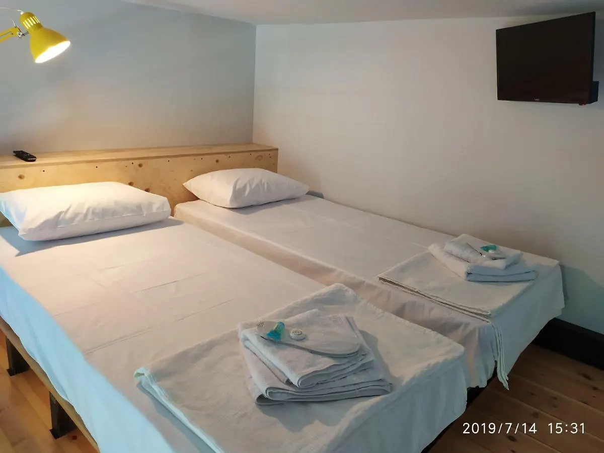 Thess Rooms Georgiou Katechaki 13 Thessaloniki 0*,